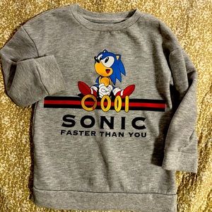 Kids XS Sonic the Hedgehog sweatshirt